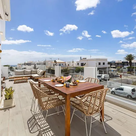 Coastlight Rooftop By Bayside Modern Penthouse *
